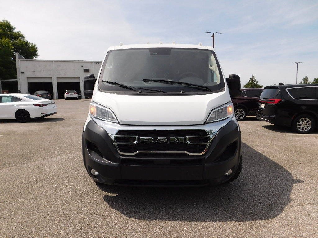 Used 2025 RAM ProMaster 2500 w/ U-Haul Equipment Group FWD image 3