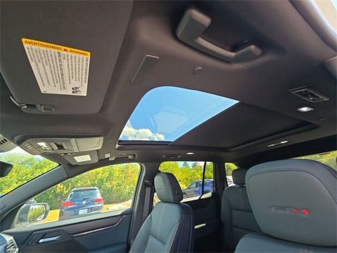 New 2026 GMC Acadia AT4 w/ LPO, Floor Liner Package image 19