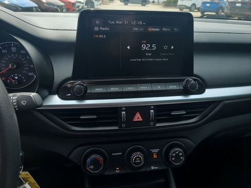 Used 2024 Kia Forte LXS image 18