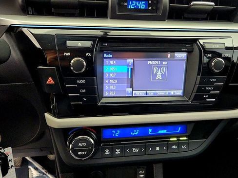 Used 2016 Toyota Corolla LE FWD image 17