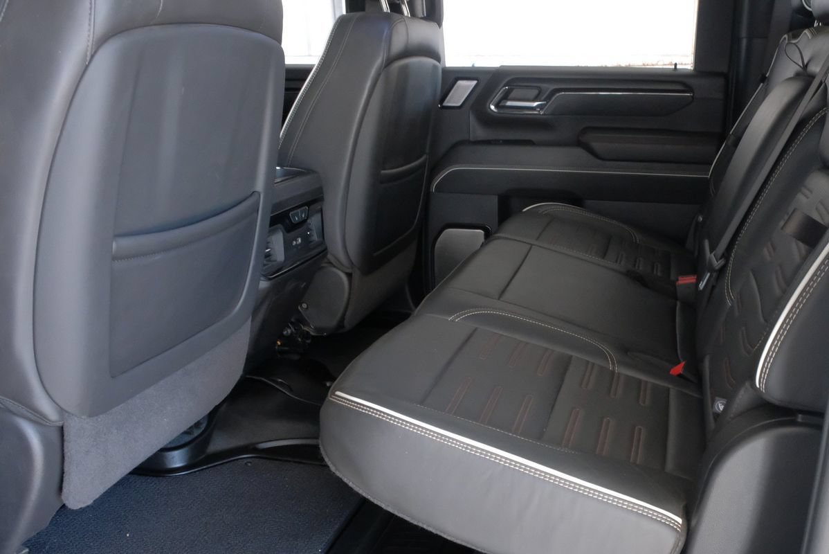 Used 2024 GMC Sierra 2500 AT4X AWD/4WD image 37