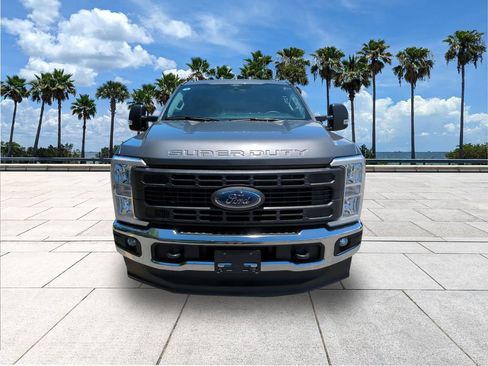 Used 2025 Ford F350 XL AWD/4WD image 2