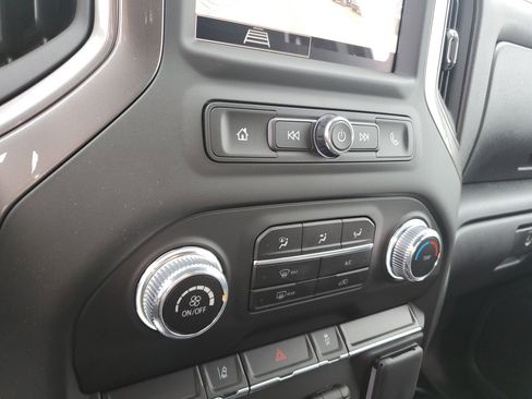 New 2025 GMC Sierra 3500 Pro w/ Convenience Package AWD/4WD image 21