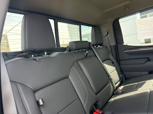 Used 2026 GMC Sierra 1500 Elevation w/ Elevation Premium Package AWD/4WD image 32