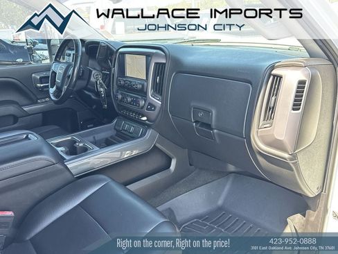 Used 2015 GMC Sierra 2500 SLT w/ Duramax Plus Package AWD/4WD image 37