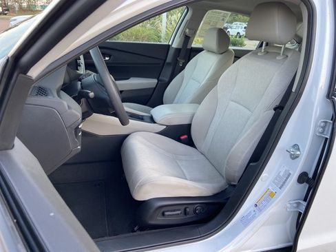 Used 2024 Honda Accord EX image 18