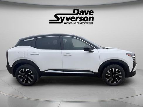 New 2026 Nissan Kicks SV w/ SV Premium Package image 6