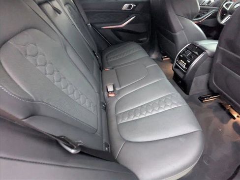 Used 2022 BMW X5 M w/ Executive Package AWD/4WD image 21