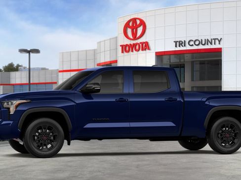 New 2026 Toyota Tundra Limited AWD/4WD image 3