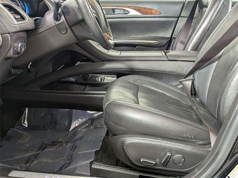 Used 2014 Lincoln MKZ Hybrid w/ Equipment Group 202A Reserve image 12