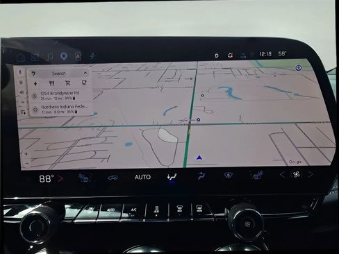 Used 2024 Chevrolet Blazer EV LT AWD/4WD image 28