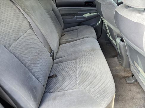 Used 2010 Toyota Tacoma PreRunner RWD image 28