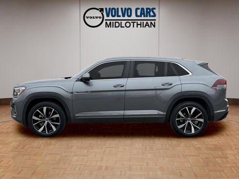 Used 2024 Volkswagen Atlas Cross Sport SEL Premium R-Line image 23
