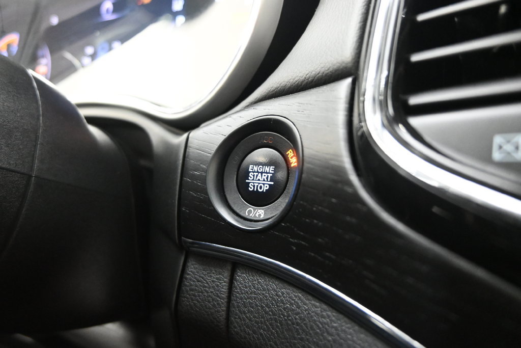 Used 2021 Jeep Grand Cherokee Summit AWD/4WD image 30