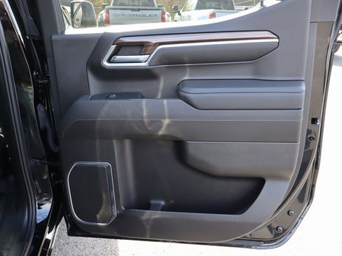 Used 2022 Chevrolet Silverado 1500 RST image 23