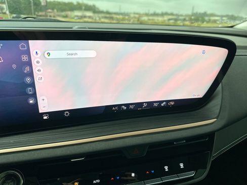 New 2025 Buick Envision Sport Touring image 18