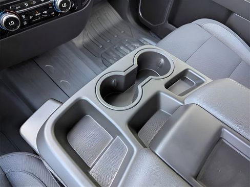 New 2026 GMC Sierra 1500 Elevation image 18