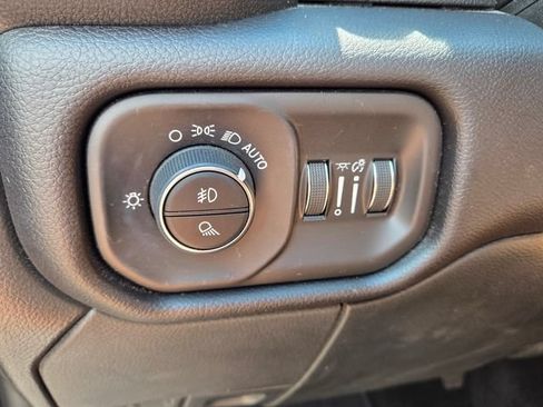 Used 2022 RAM 2500 Laramie AWD/4WD image 31