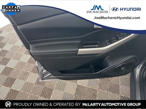 Used 2023 Ford Explorer XLT image 21