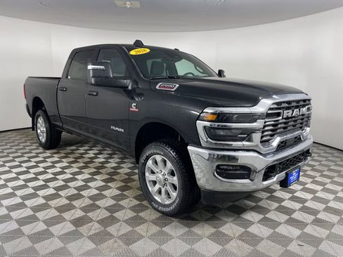New 2026 RAM 2500 Big Horn AWD/4WD image 7