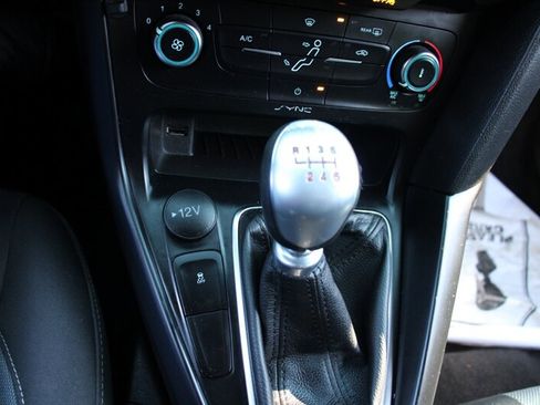 Used 2018 Ford Focus ST FWD image 8