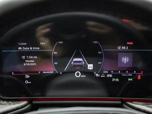 New 2025 Audi Q5 Prestige image 26