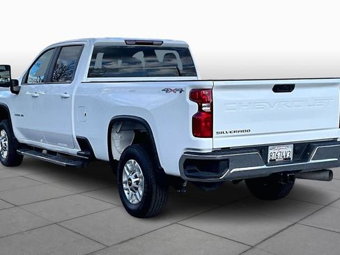 Used 2024 Chevrolet Silverado 2500 LT image 12