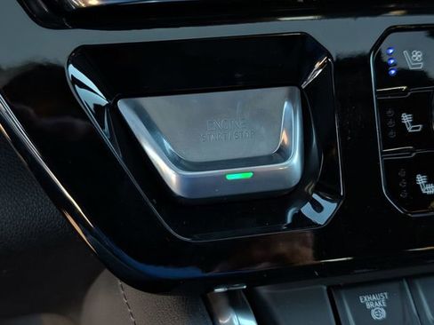 New 2026 GMC Sierra 2500 Denali w/ Denali Reserve Package image 28