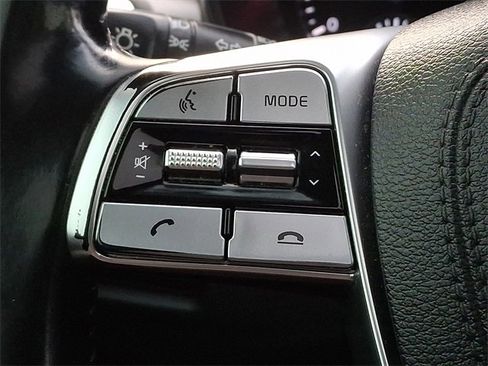 Certified 2022 Kia Telluride S image 23