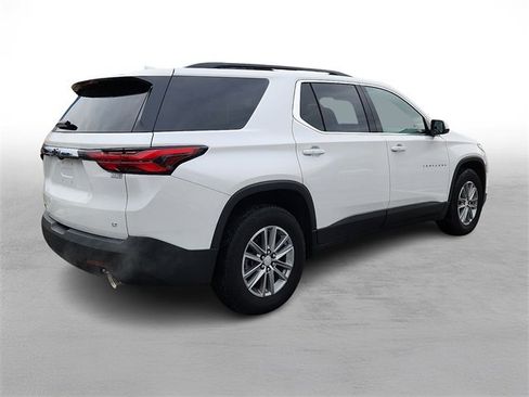 Certified 2023 Chevrolet Traverse LT image 6