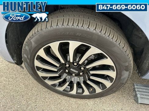 Used 2023 Lincoln Navigator L Black Label image 8