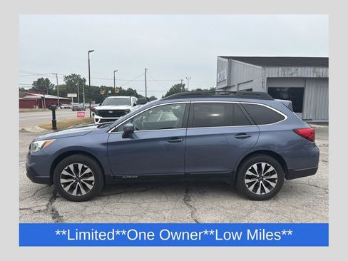Used 2016 Subaru Outback 2.5i Limited AWD/4WD image 1