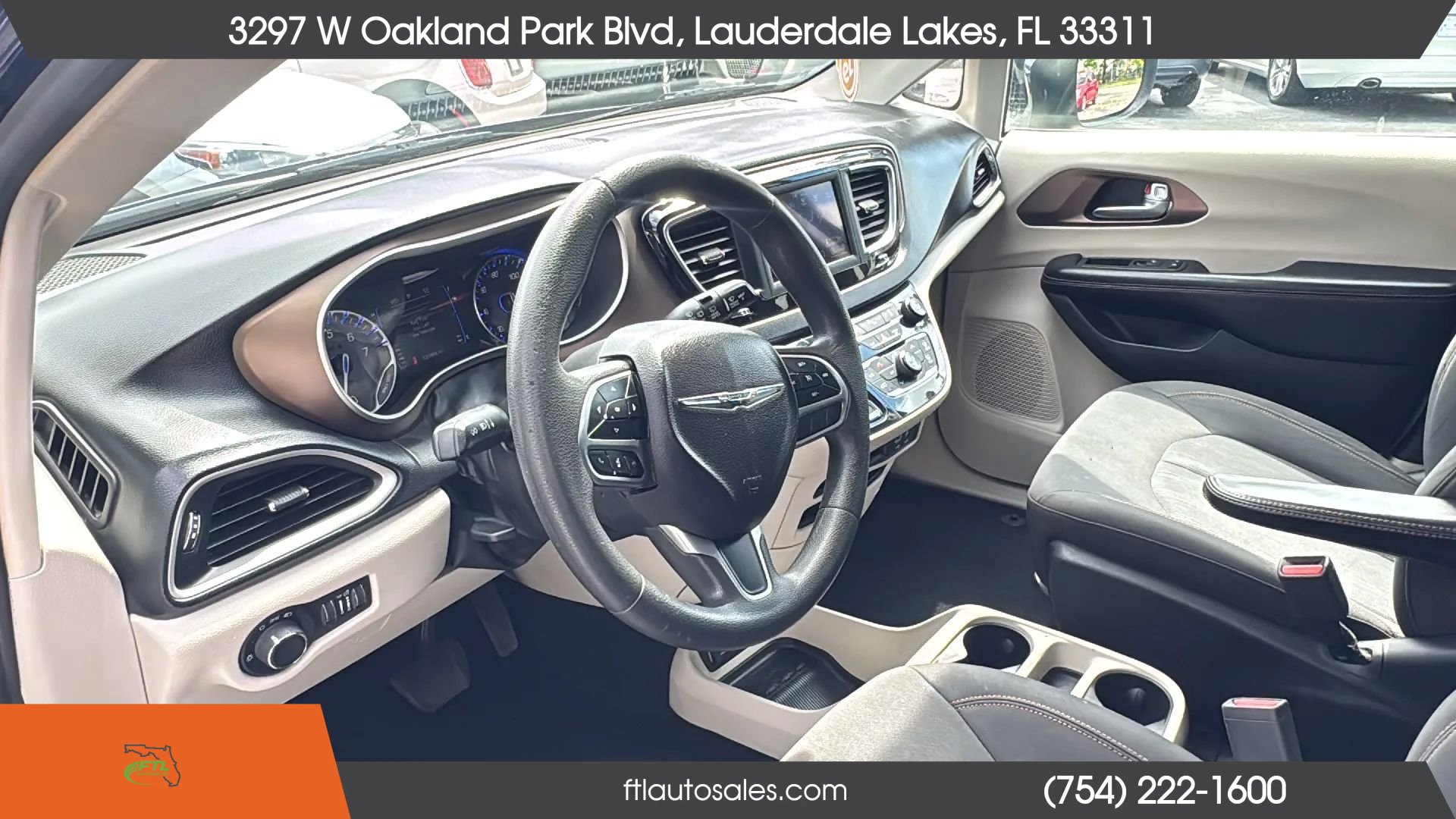 Used 2018 Chrysler Pacifica LX FWD image 17
