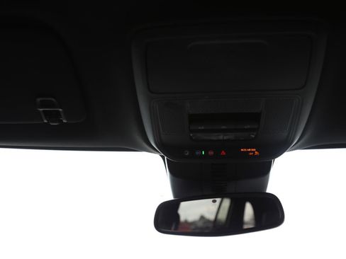 Used 2024 GMC Acadia Elevation w/ Luxury Package image 16