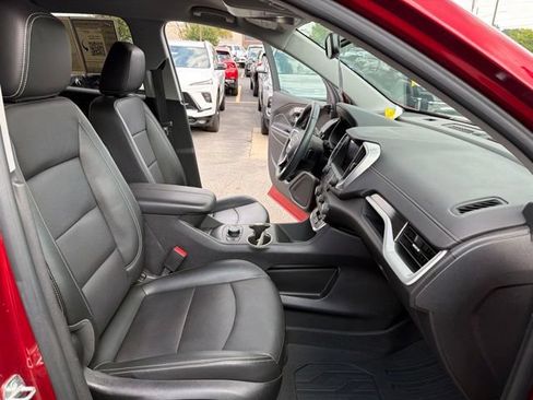 Certified 2024 GMC Terrain SLT w/ LPO, Floor Liner Package AWD/4WD image 26