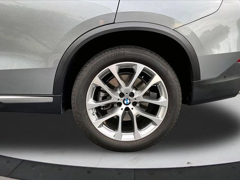 Used 2024 BMW X5 xDrive40i w/ Premium Package AWD/4WD image 35