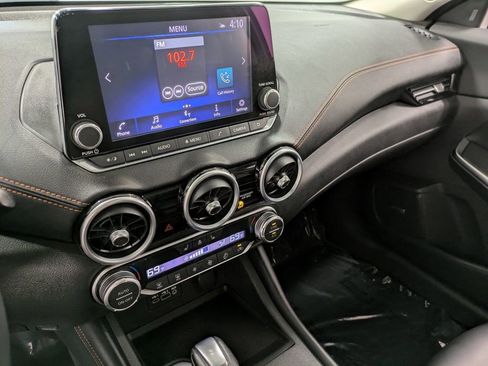 Used 2021 Nissan Sentra SR w/ SR Premium Package image 13