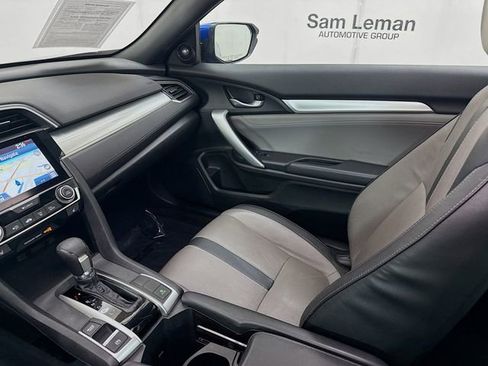 Used 2017 Honda Civic Touring image 26