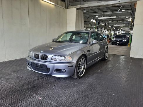 Used 2005 BMW M3 Coupe RWD image 3
