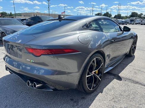 Used 2017 Jaguar F-TYPE R AWD/4WD image 9