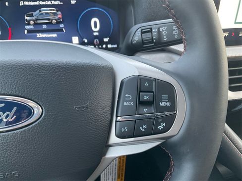 New 2026 Ford Explorer Active w/ Active Comfort Package image 20