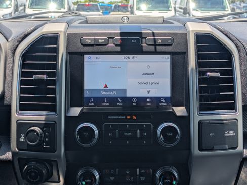Used 2020 Ford F150 Lariat w/ Equipment Group 502A Luxury AWD/4WD image 19