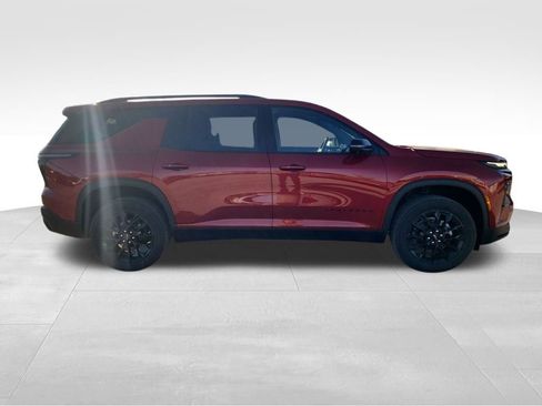 New 2026 Chevrolet Traverse LT w/ Midnight/Sport Edition image 8