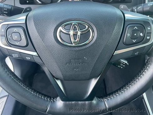 Used 2016 Toyota Camry XSE w/ Moonroof Package FWD image 24