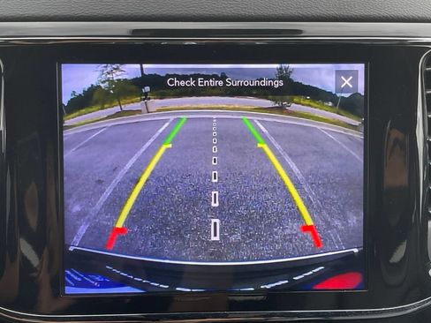 Used 2021 Jeep Grand Cherokee Limited RWD image 50