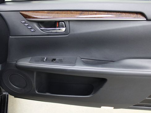 Used 2015 Lexus ES 350 350 image 29