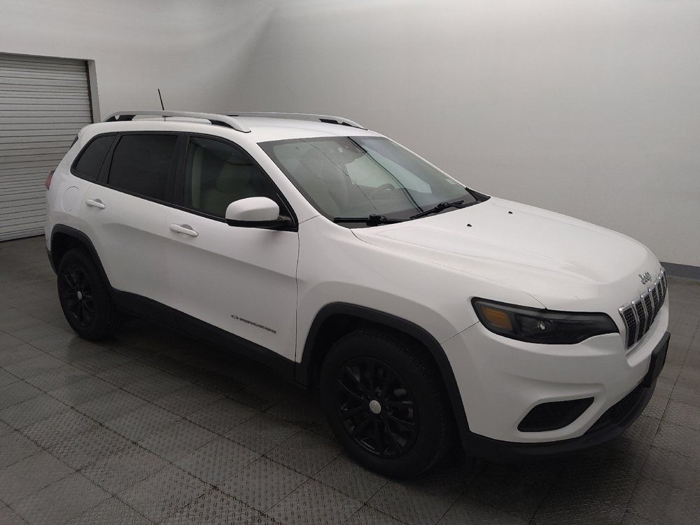 Used 2021 Jeep Cherokee Latitude FWD image 11