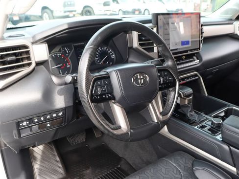 Used 2023 Toyota Tundra Limited AWD/4WD image 18