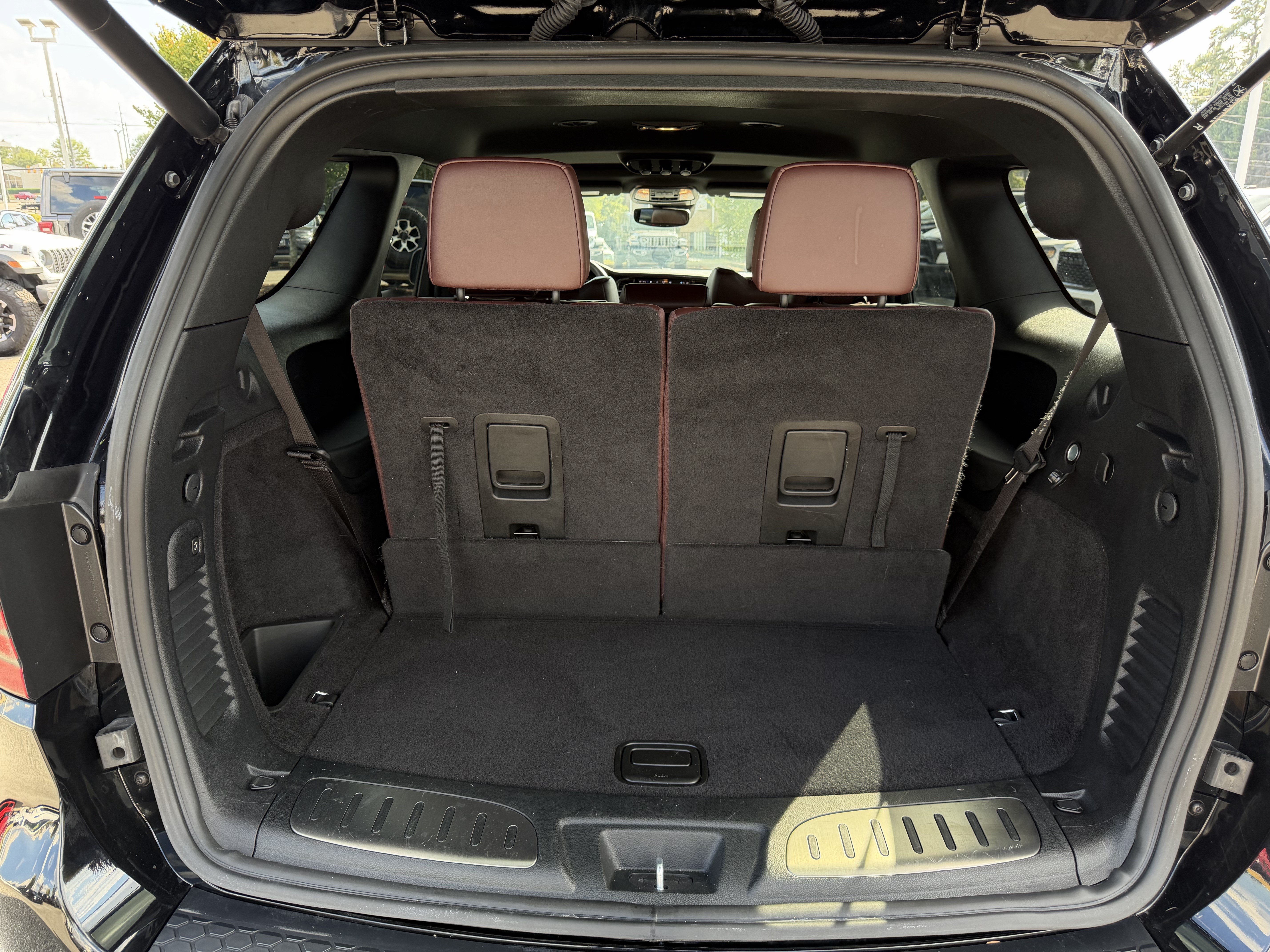 Used 2025 Dodge Durango GT AWD/4WD image 36