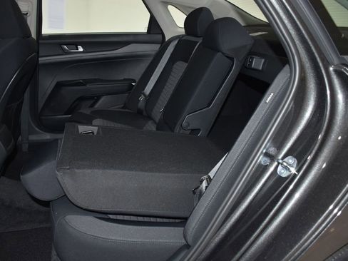 New 2026 Kia K5 LXS FWD image 28